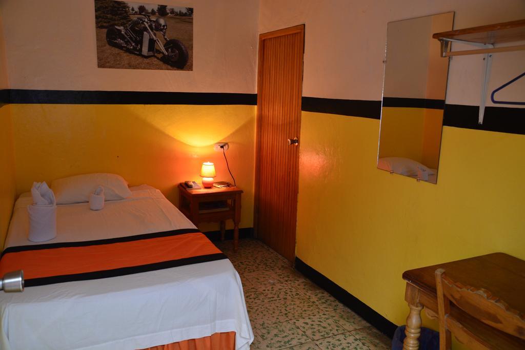 Hotel Masaya Phòng bức ảnh